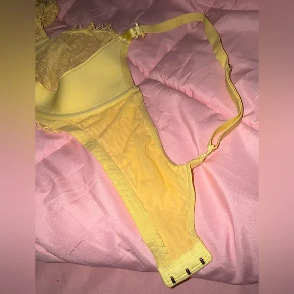 Victoria Secret - Dream Angel Bra 38DD - Picture 8 of 9